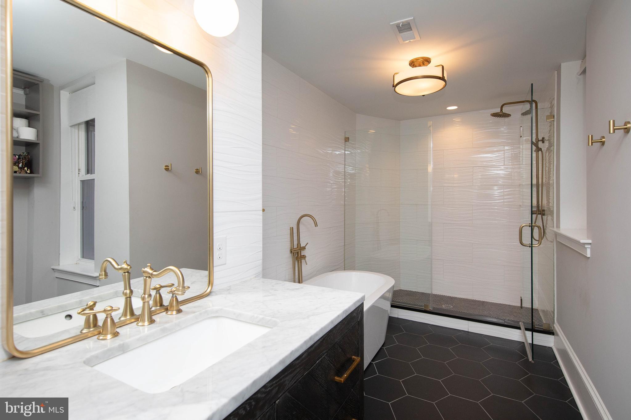 SPRUCE HILL - Residential