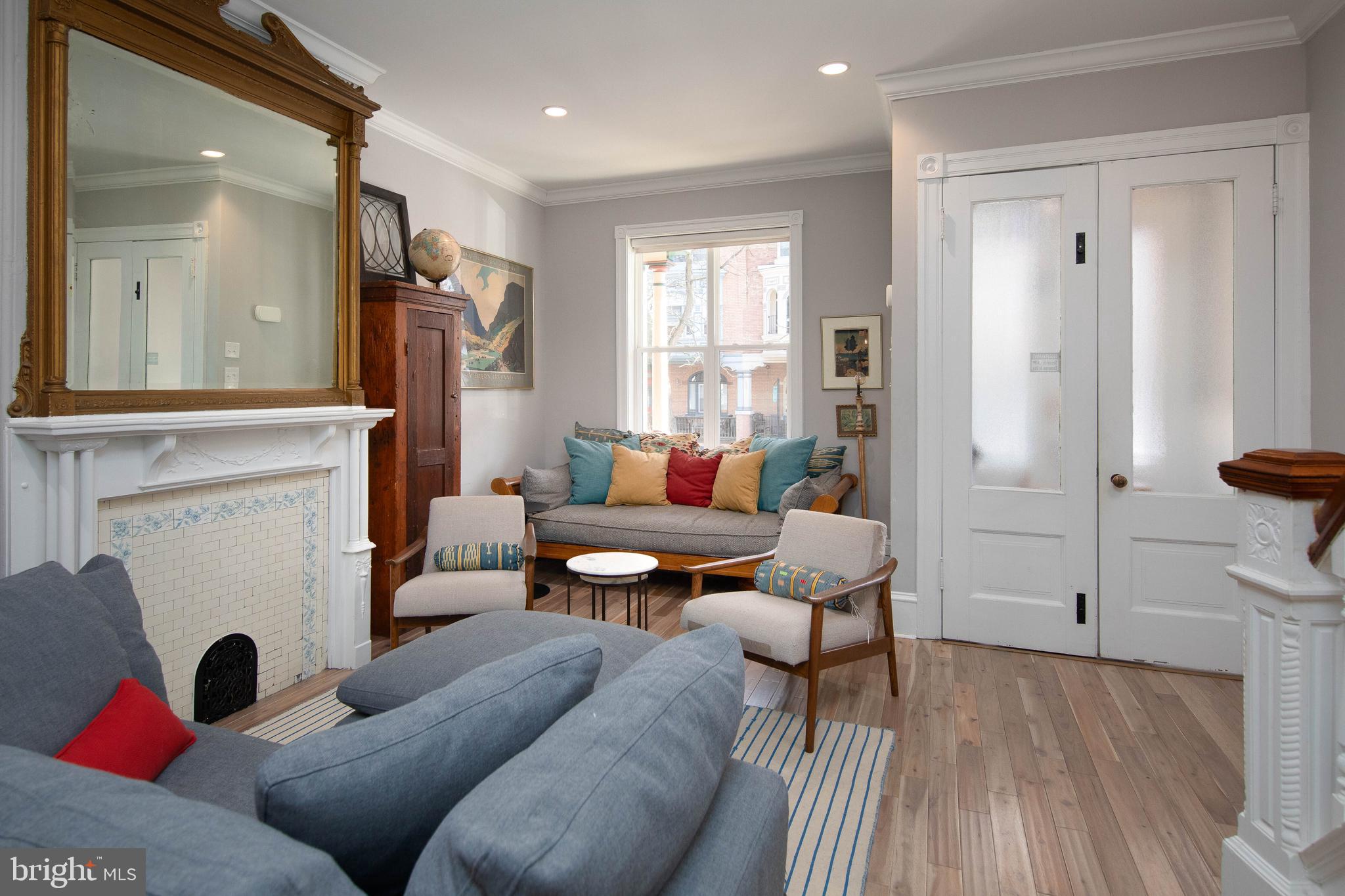 SPRUCE HILL - Residential