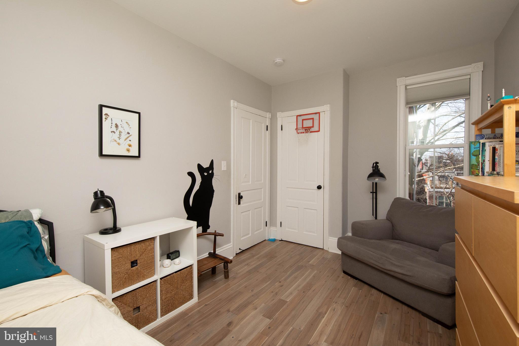 SPRUCE HILL - Residential