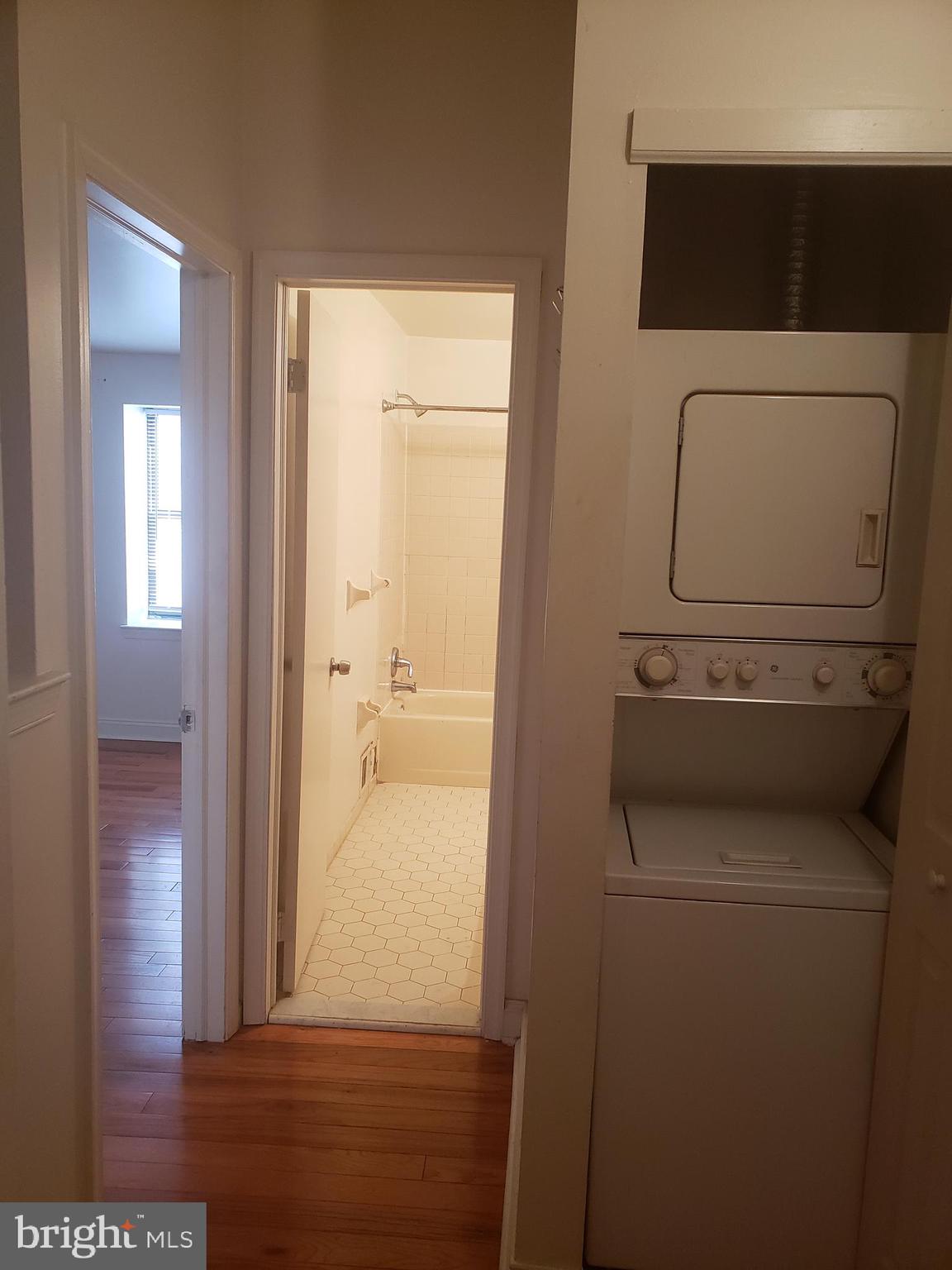 OLD CITY - Residential Lease