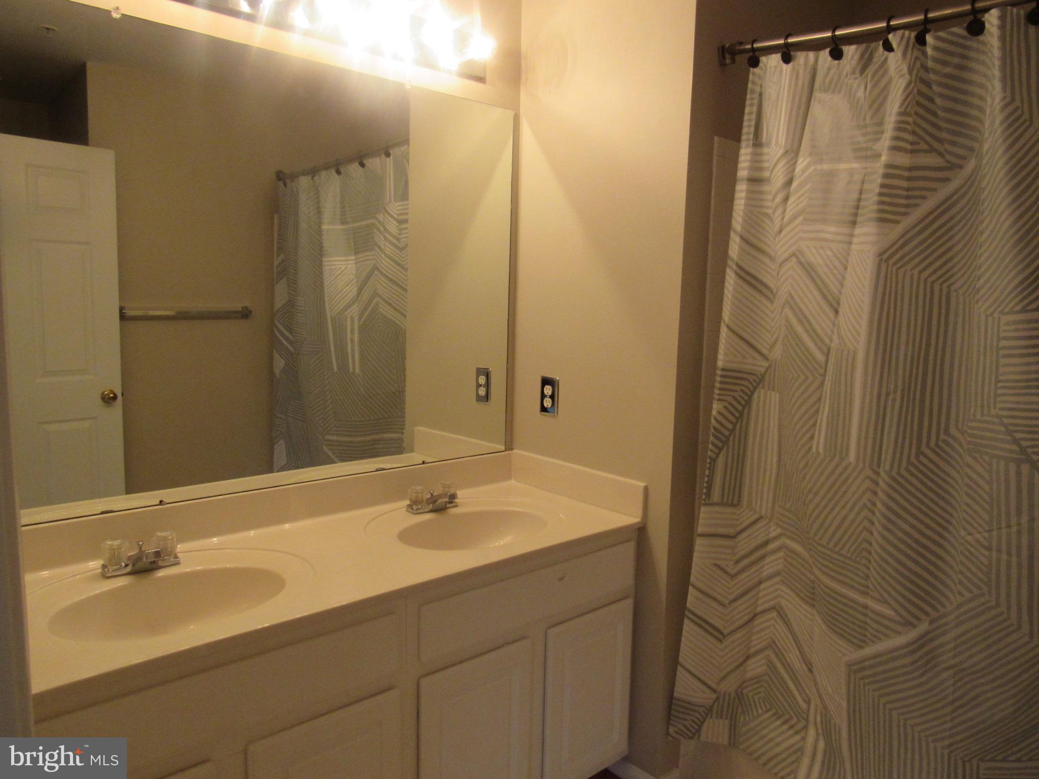 PINEY ORCHARD - Residential