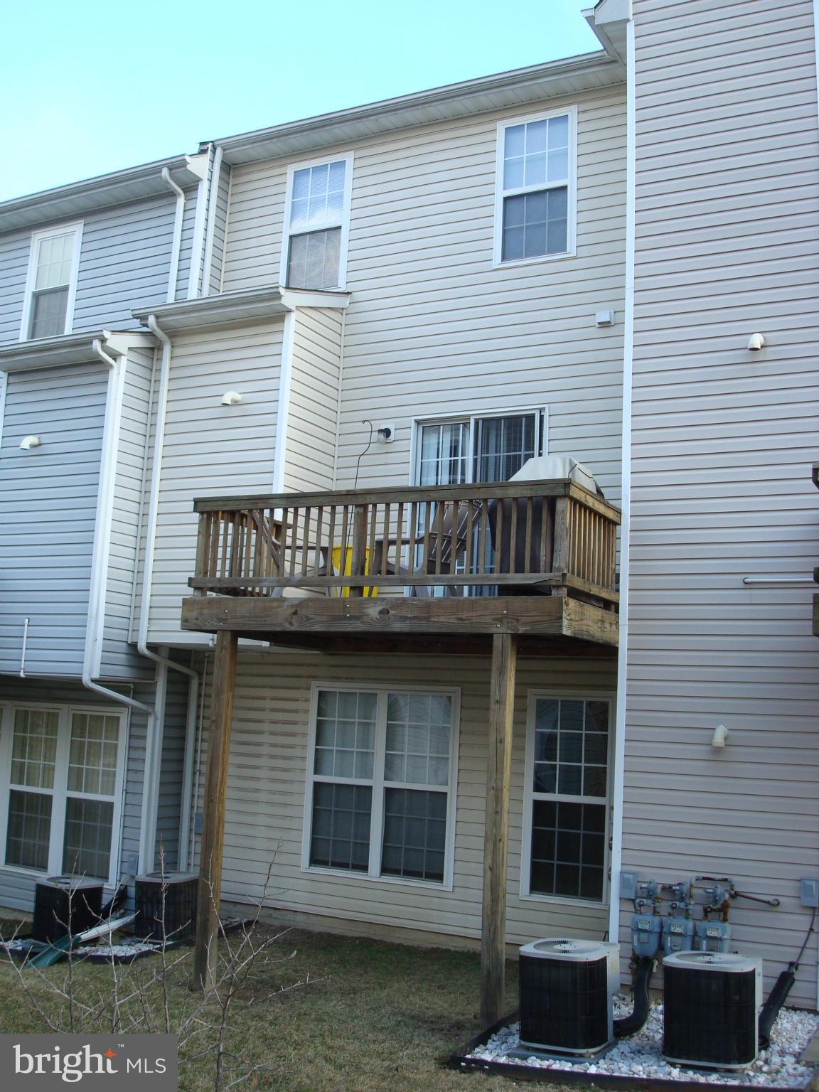 PINEY ORCHARD - Residential