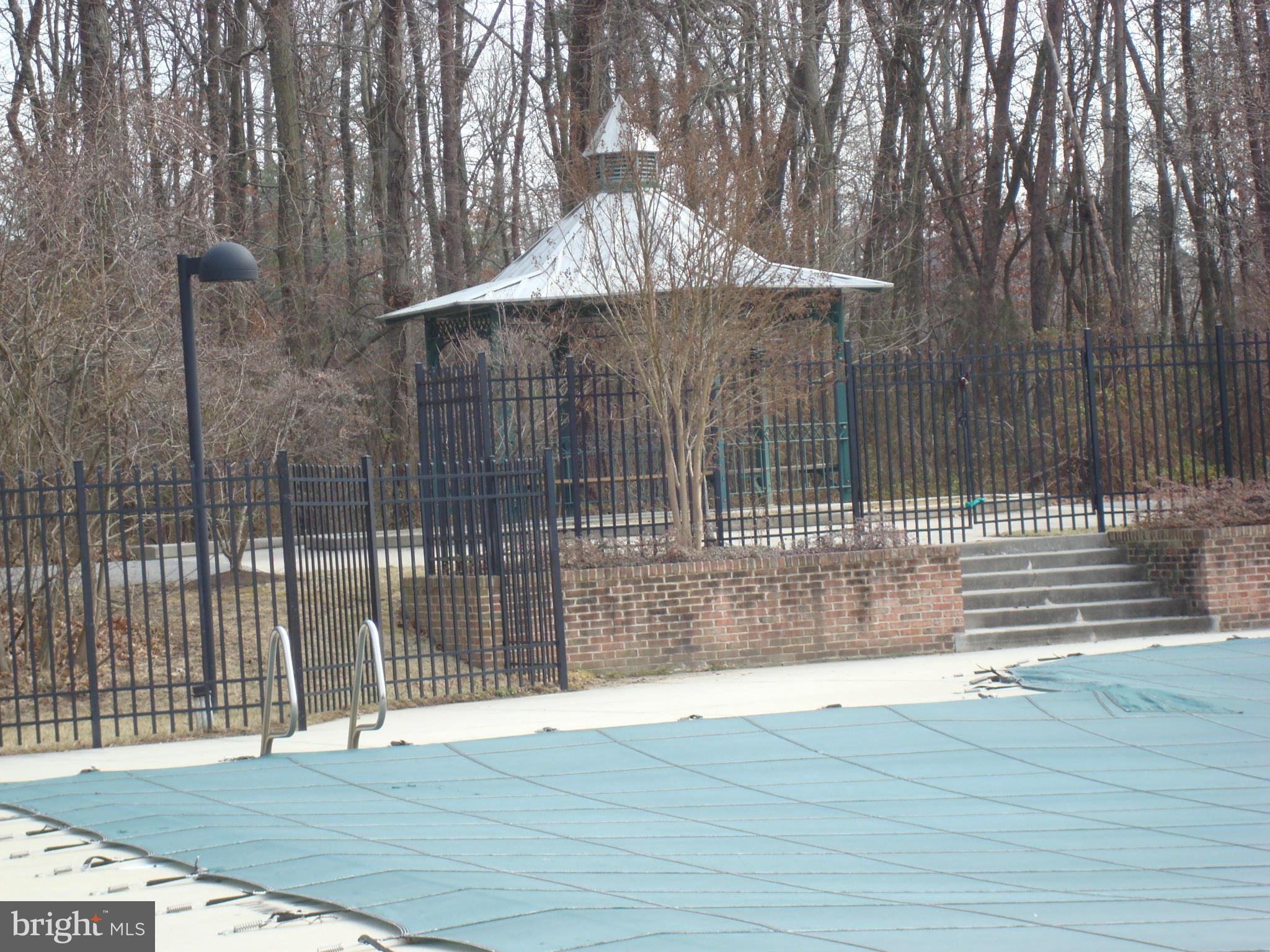 PINEY ORCHARD - Residential