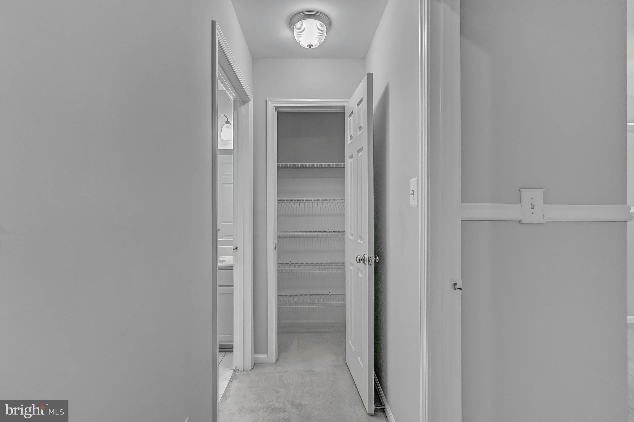 GUNSTON CORNER - Residential Lease