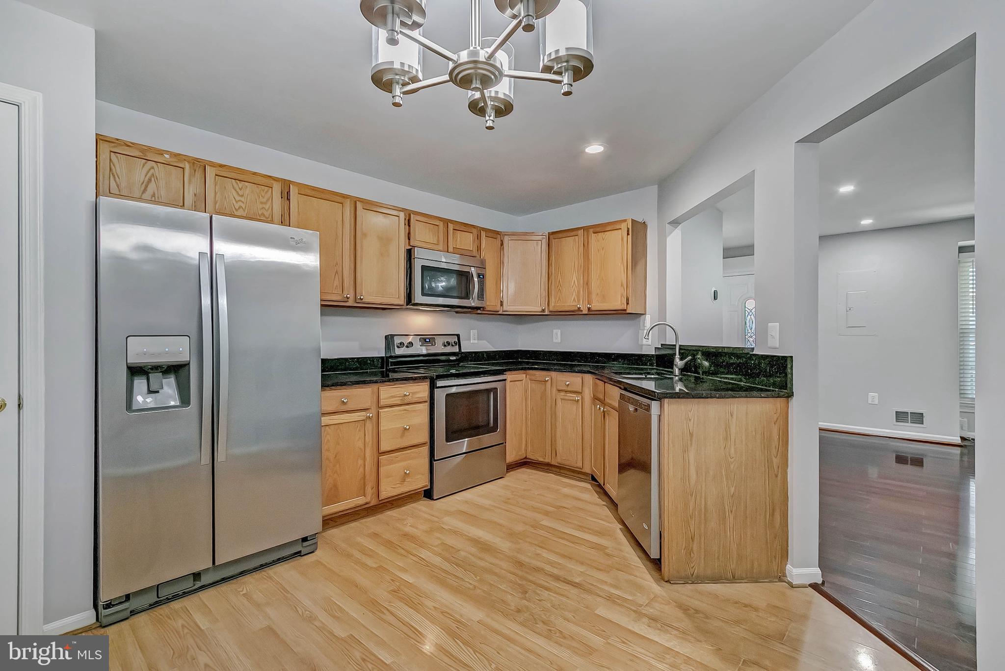 GUNSTON CORNER - Residential Lease