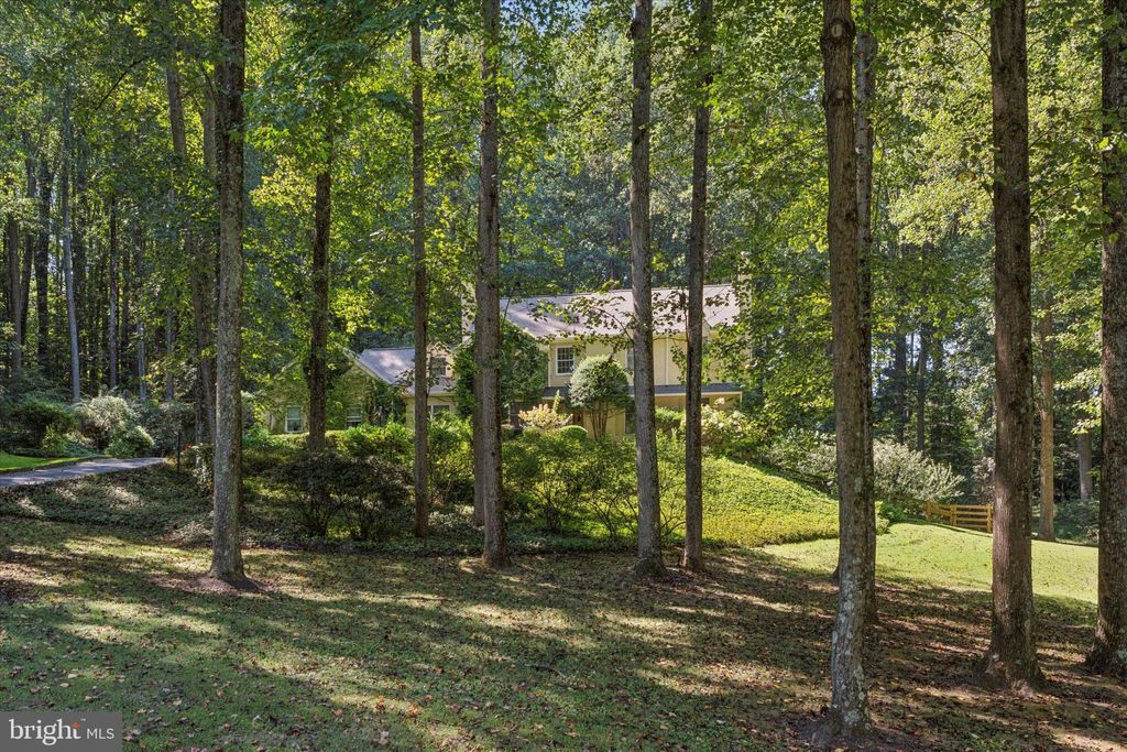 Photo of 16 Diamond Drive, THORNTON, PA 19373 (MLS # PADE2098704)