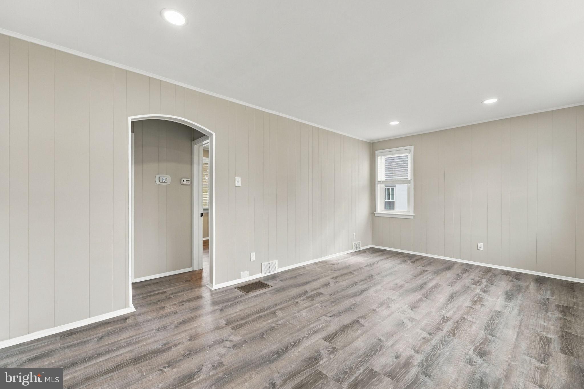 15 SULLIVAN AVENUE