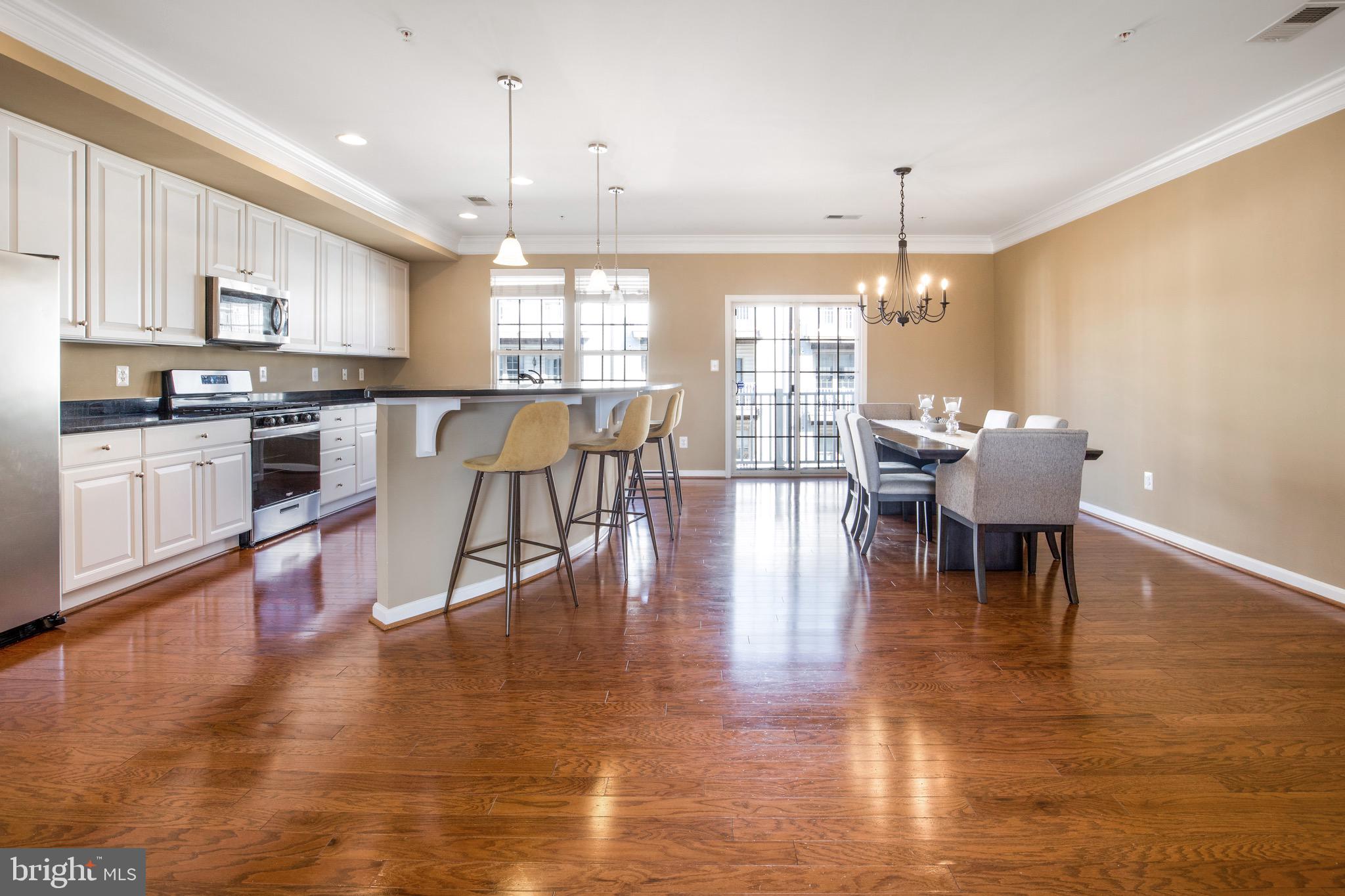 MADISON CRESCENT CONDOMINIUM - Residential