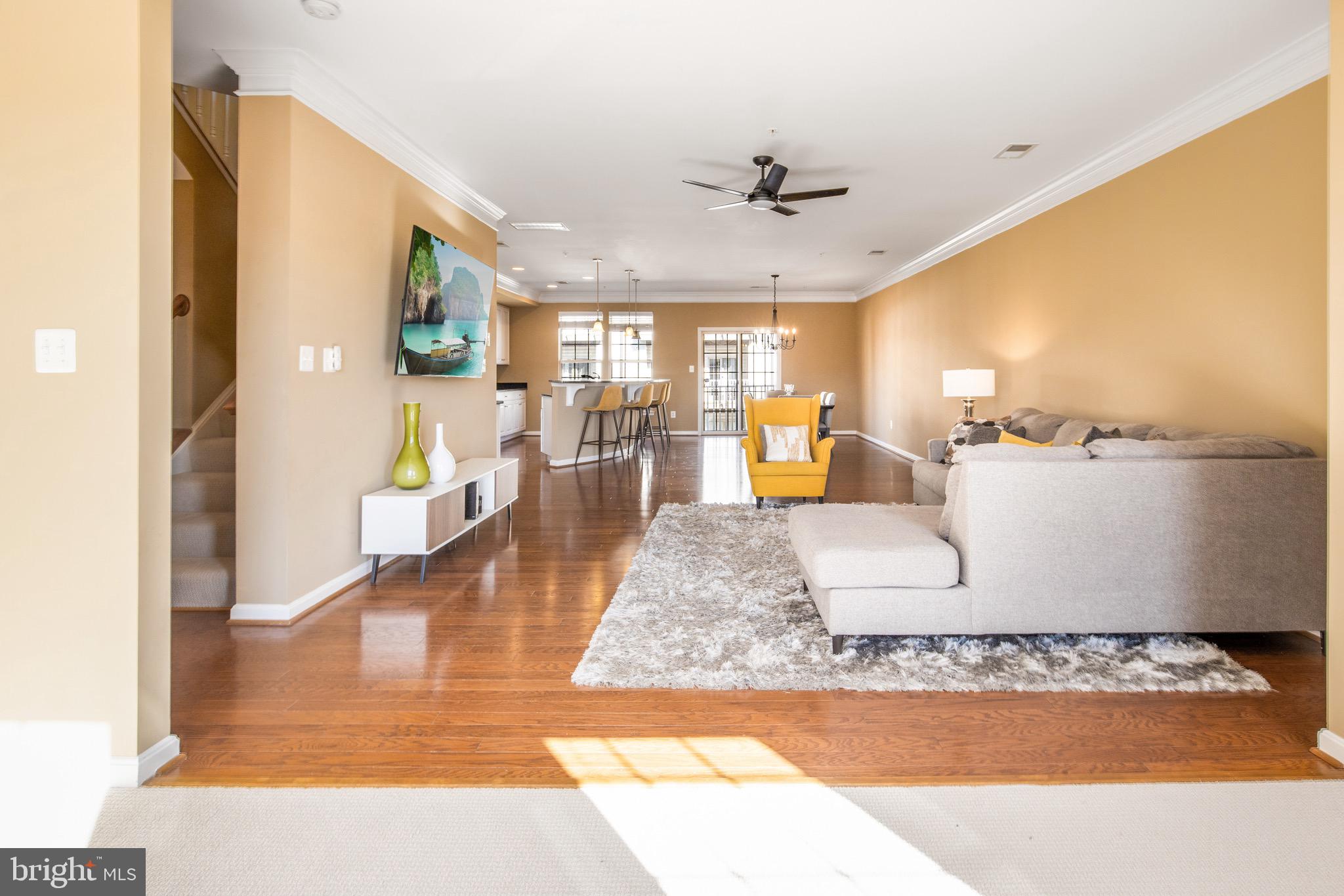 MADISON CRESCENT CONDOMINIUM - Residential