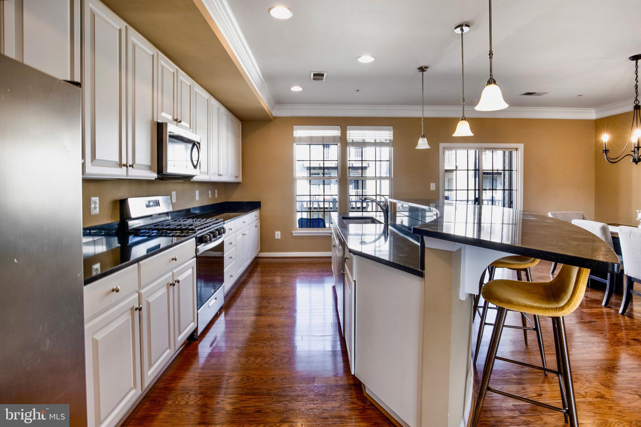 MADISON CRESCENT CONDOMINIUM - Residential