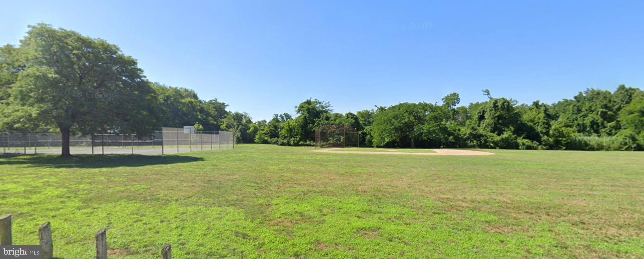 EASTFIELD - Residential