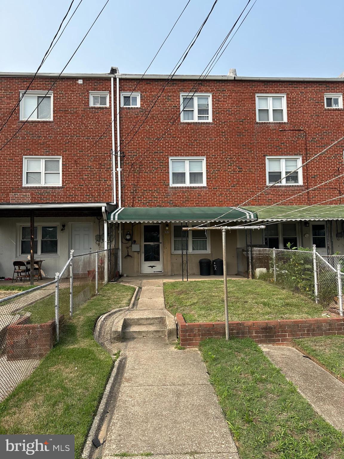 EASTFIELD - Residential