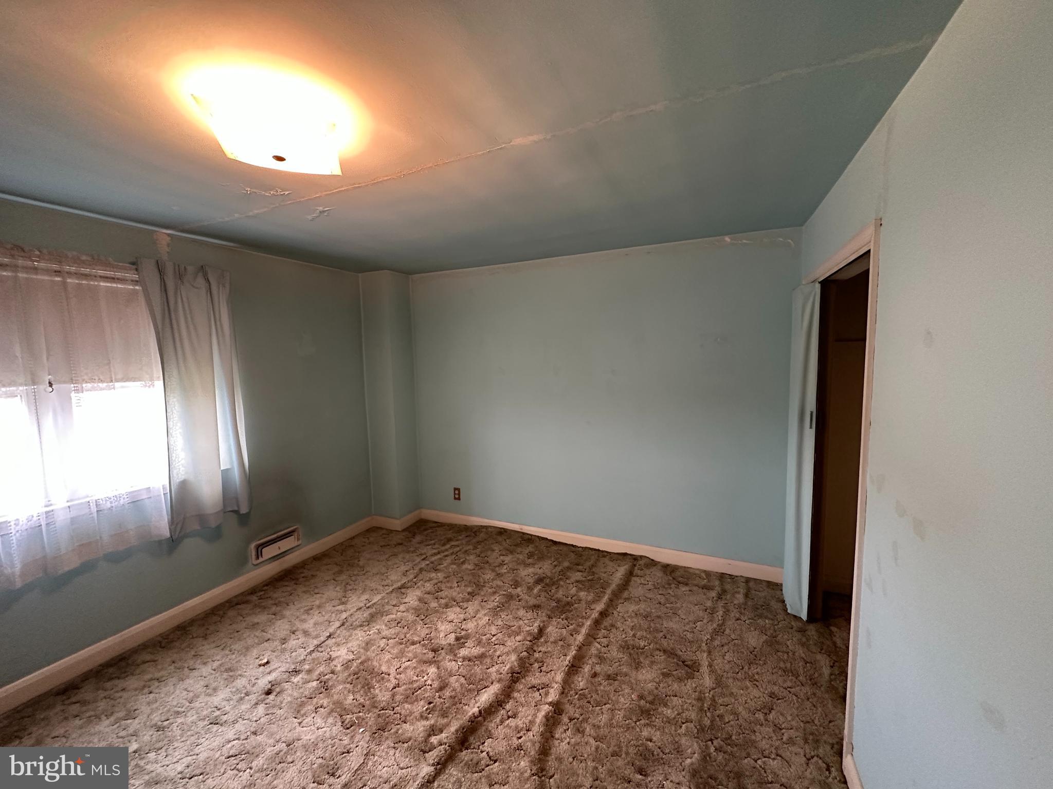 EASTFIELD - Residential