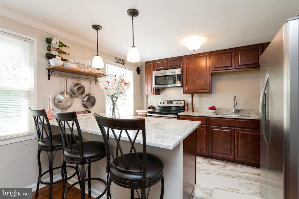 LOCH HILL - Residential