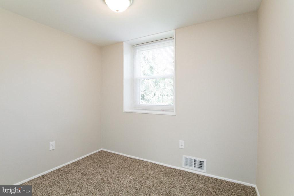 LOCH HILL - Residential