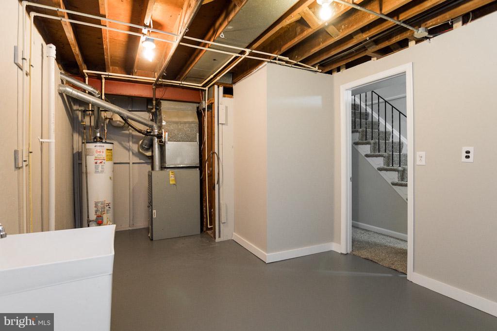 LOCH HILL - Residential