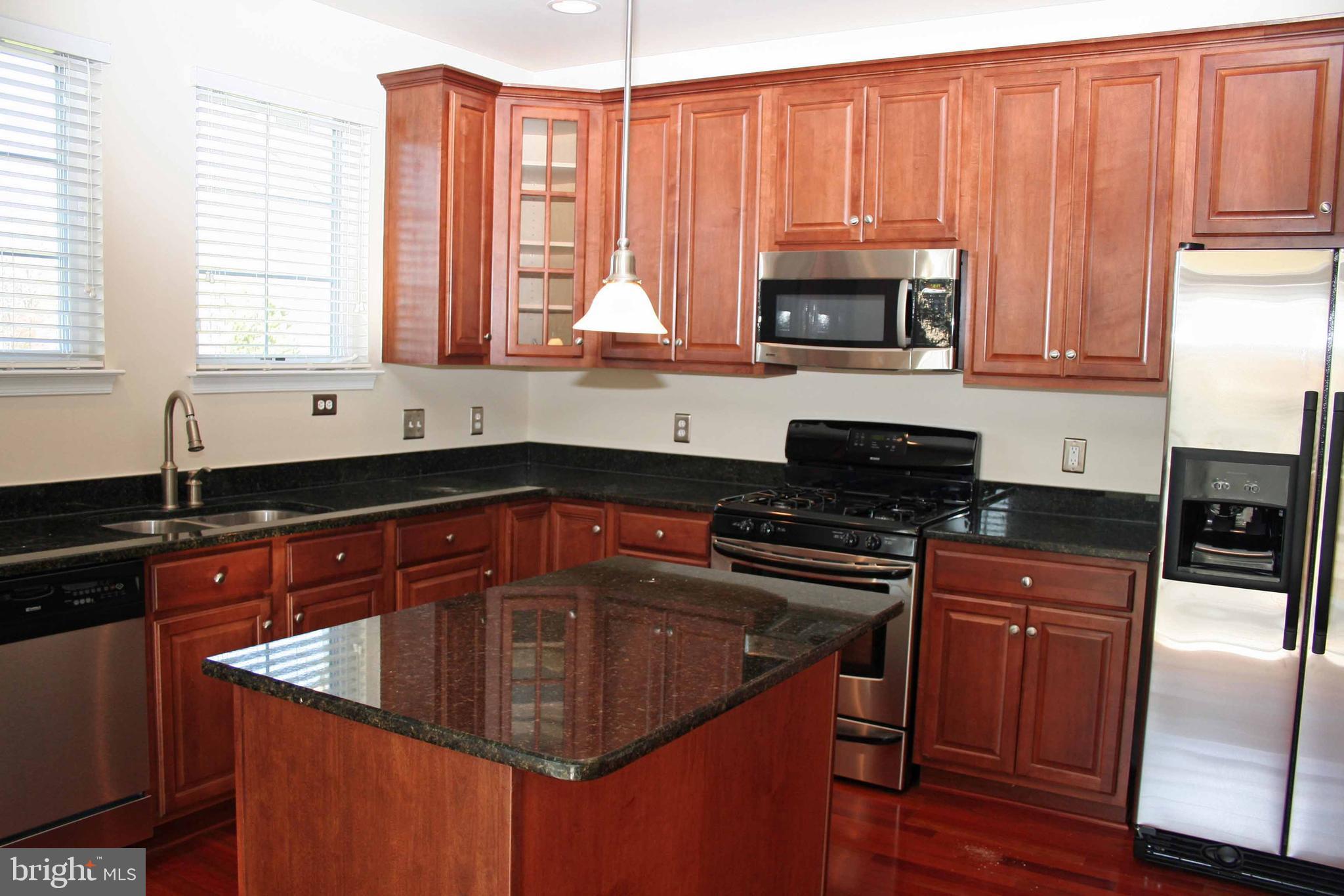 BELMONT BAY - Residential Lease