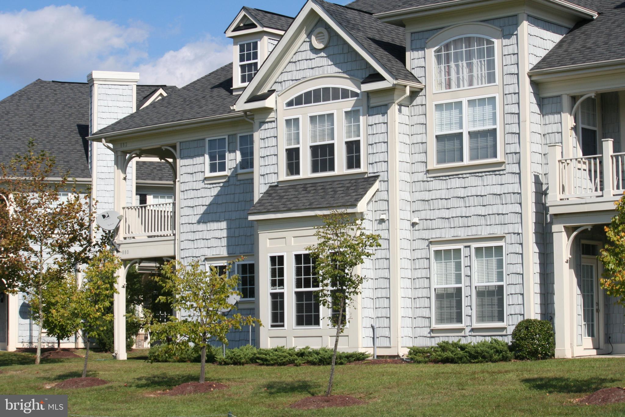 BELMONT BAY - Residential Lease