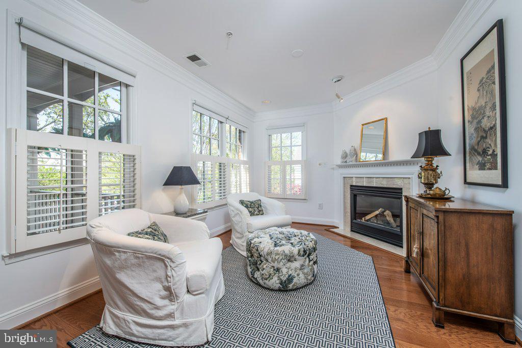 OLD TOWN VILLAGE - Residential