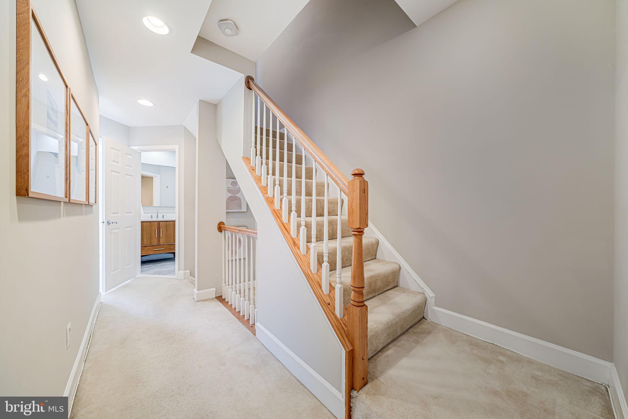 STONEGATE - Residential