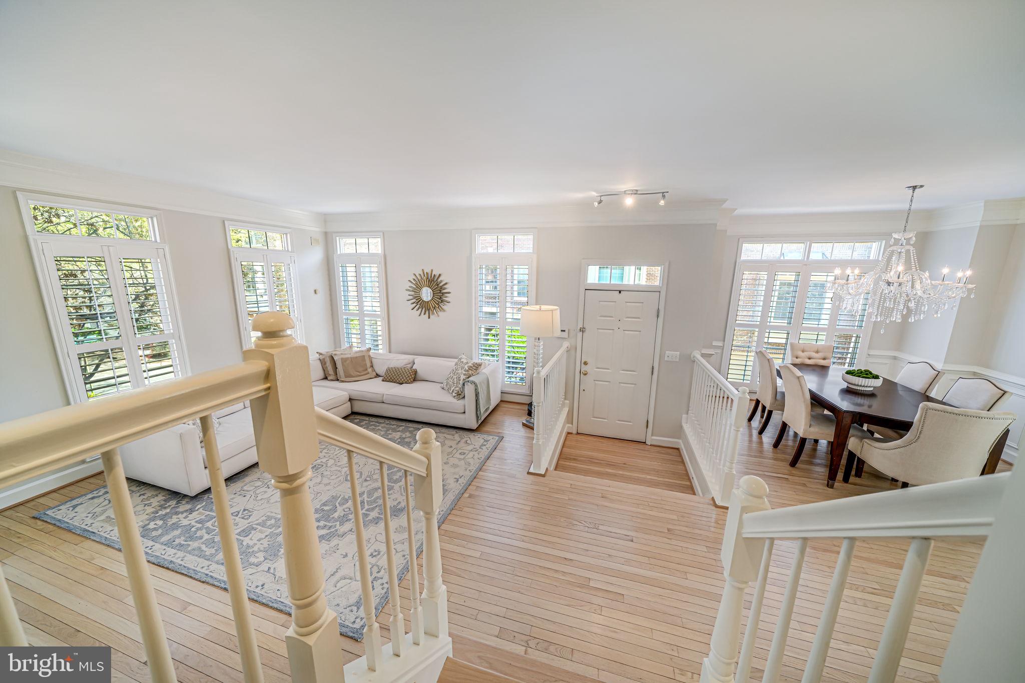 STONEGATE - Residential