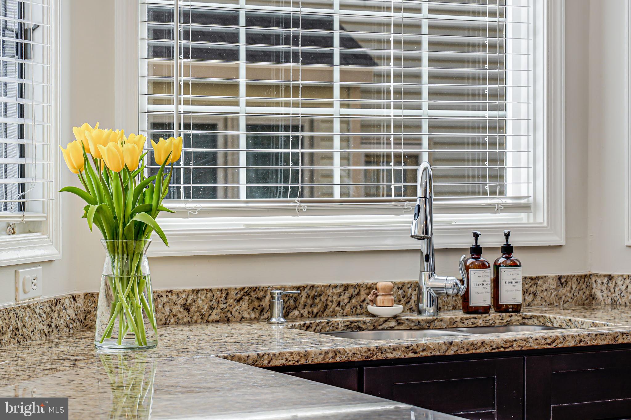 STONEGATE - Residential