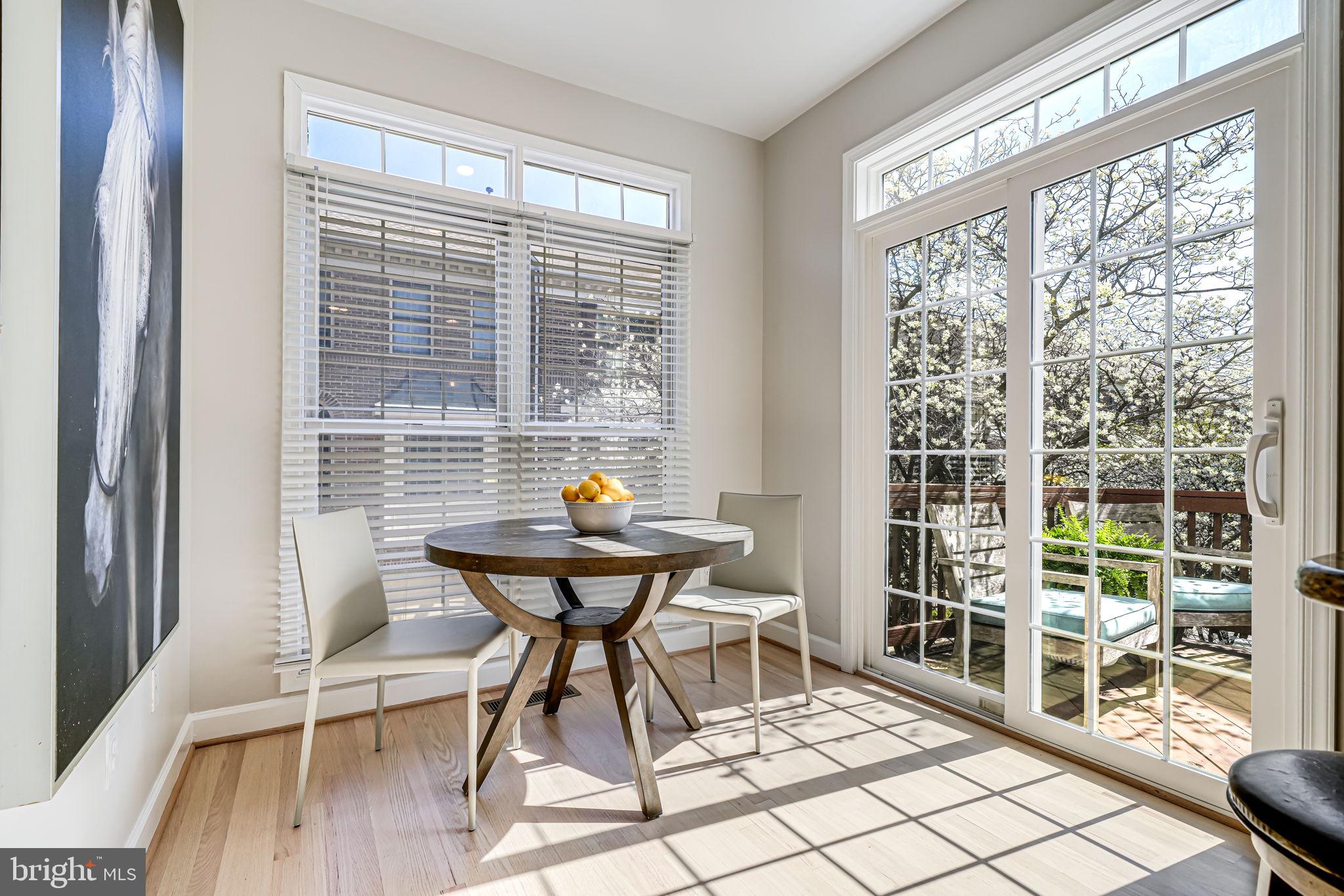 STONEGATE - Residential