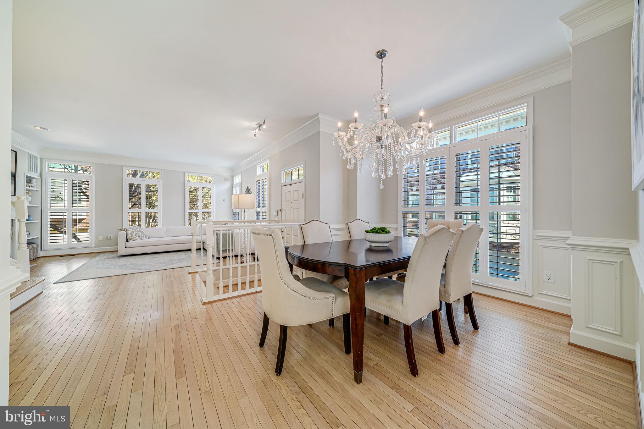 STONEGATE - Residential