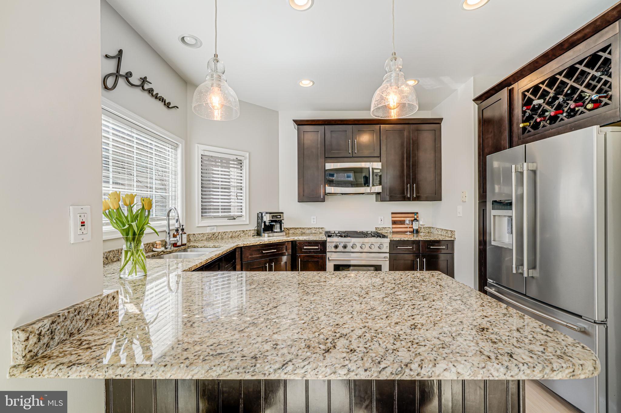 STONEGATE - Residential