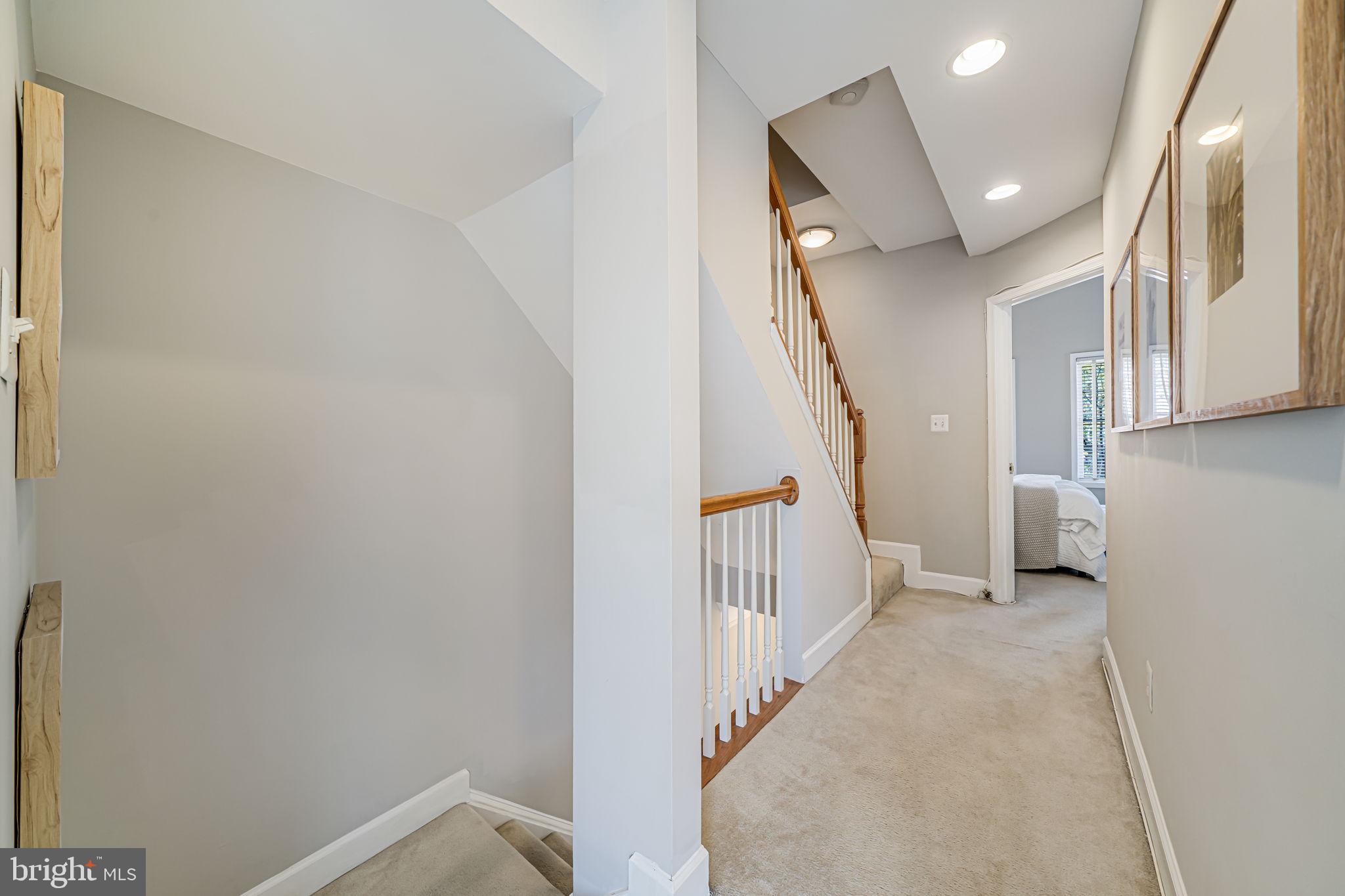 STONEGATE - Residential