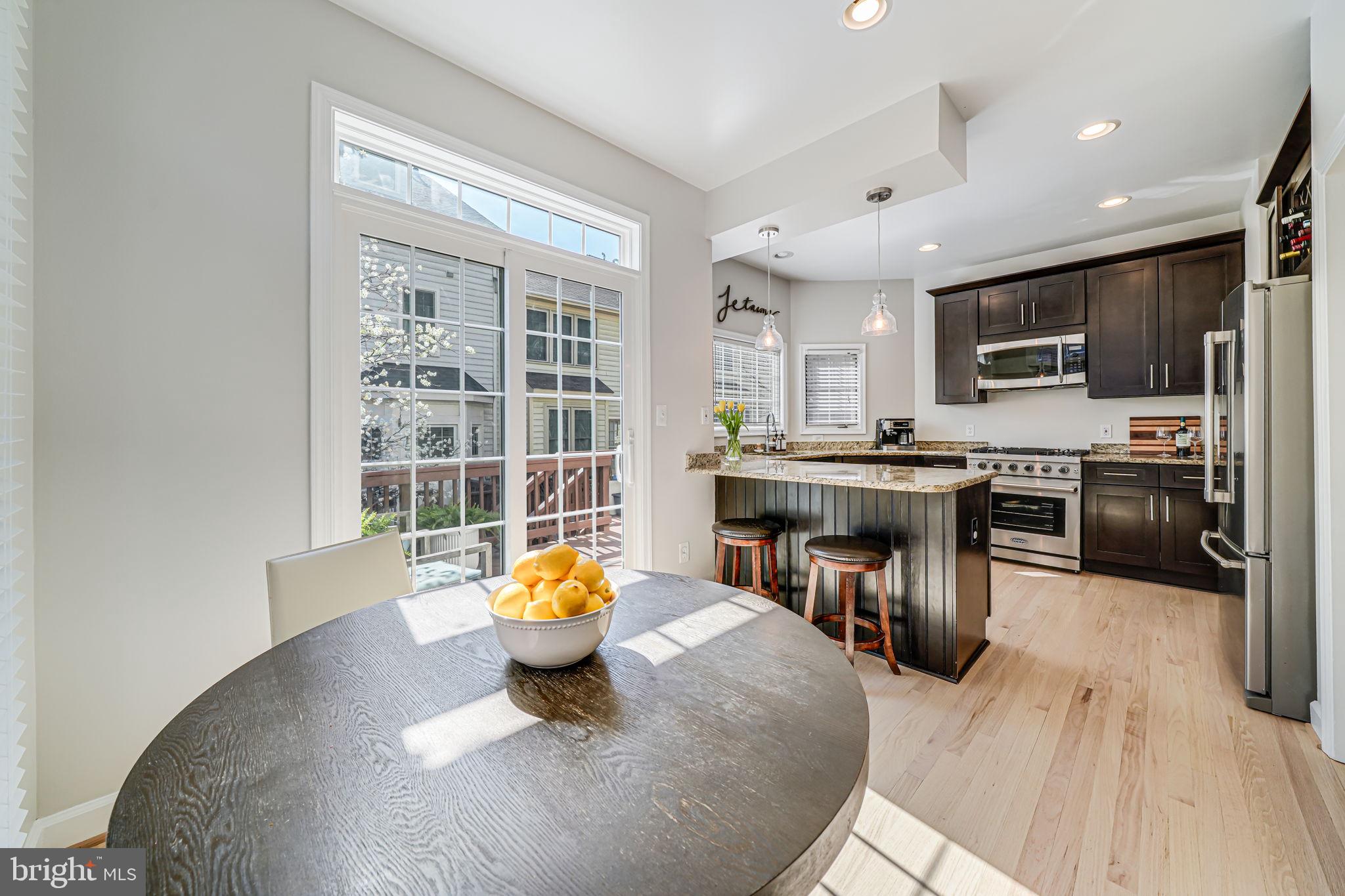 STONEGATE - Residential