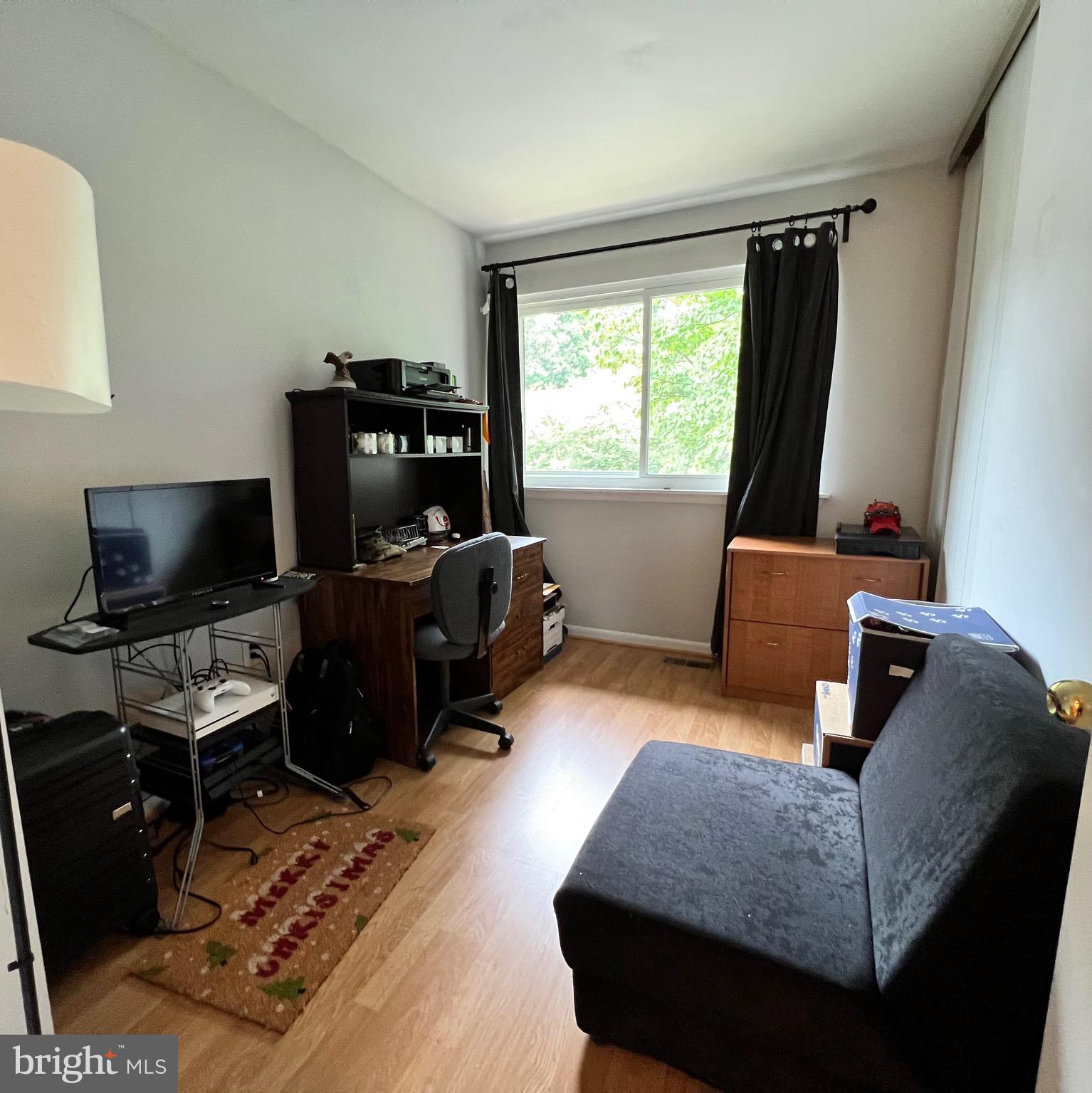 BURKE CENTRE - Residential Lease