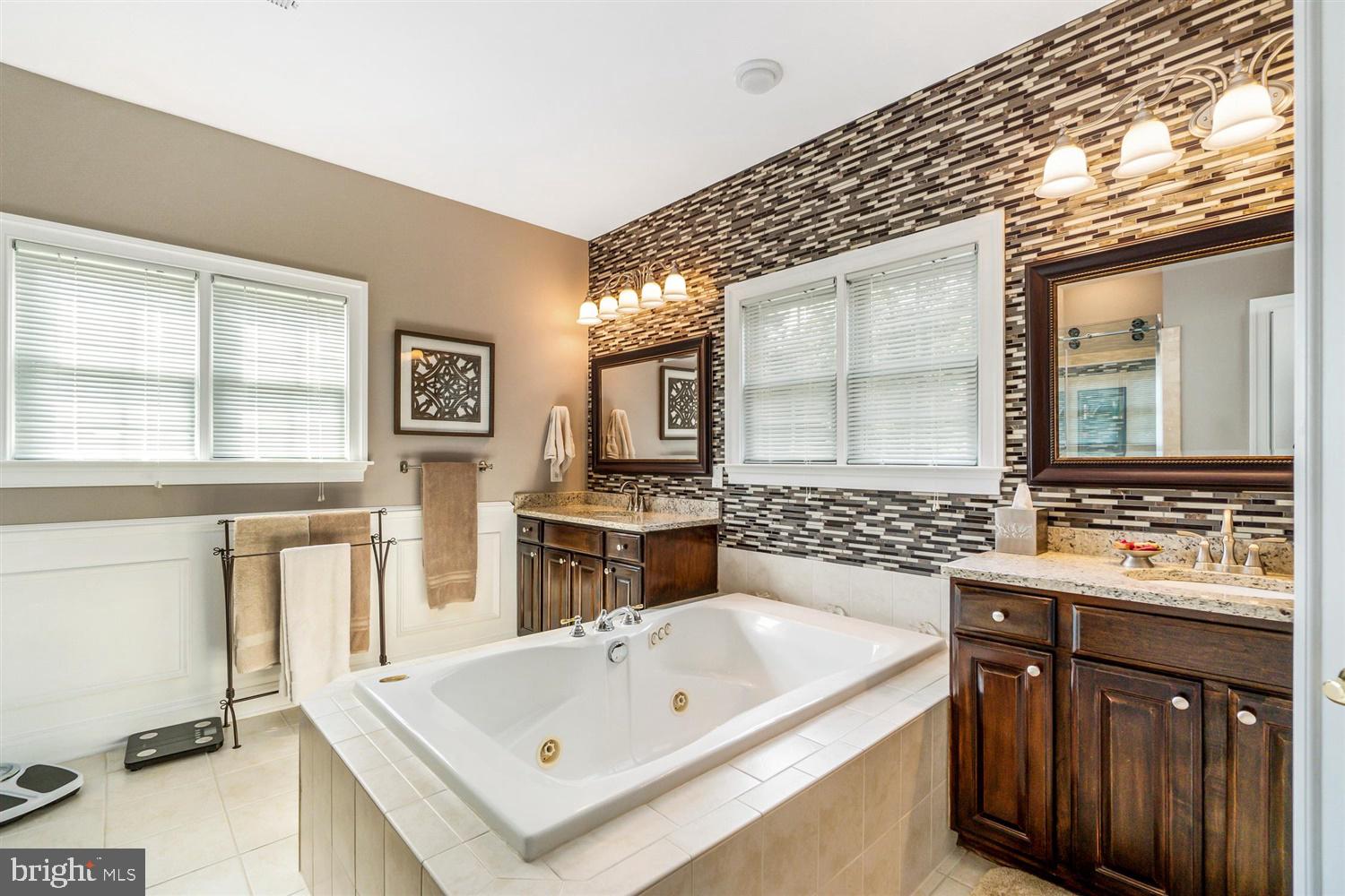 GREENSPRING - Residential