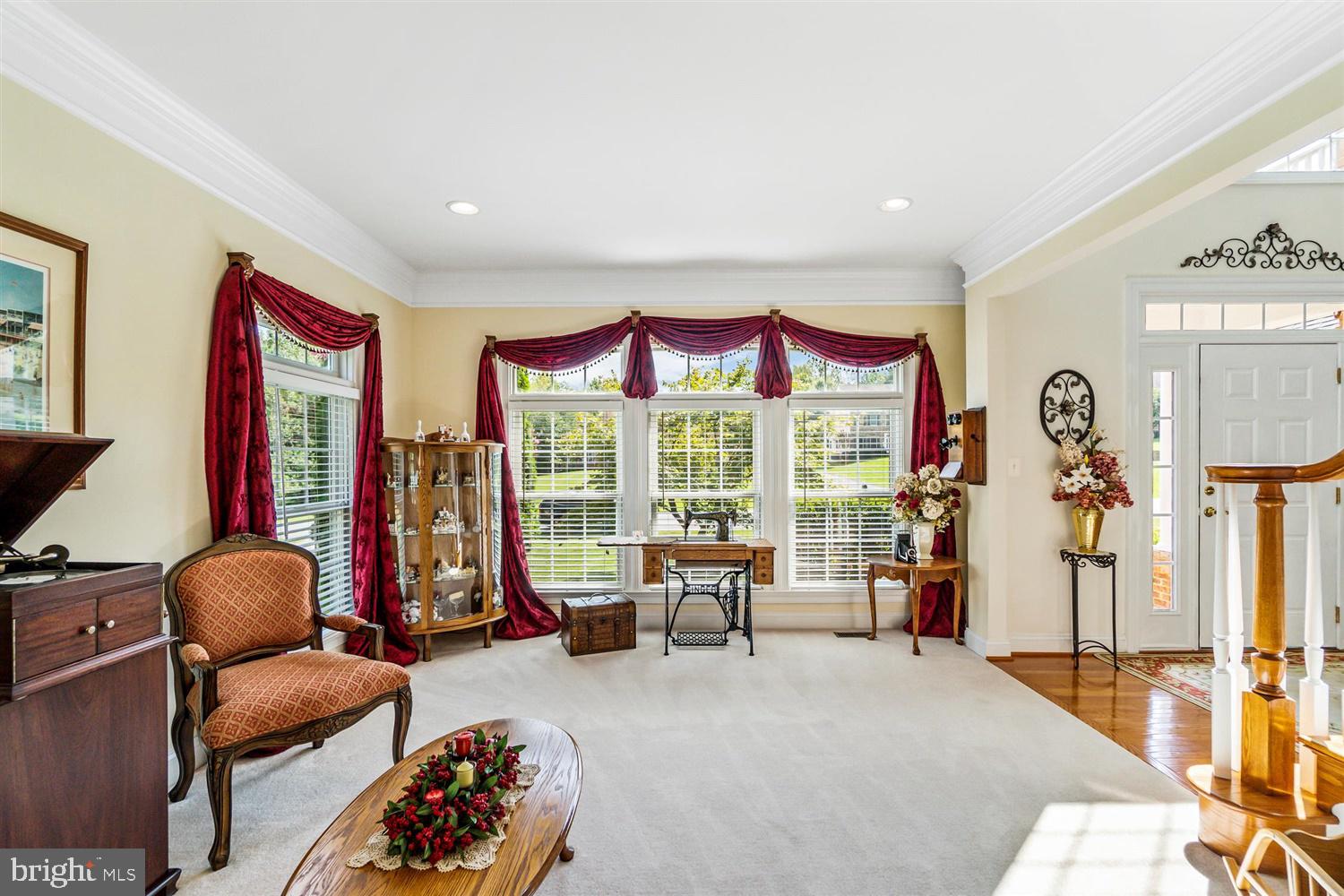 GREENSPRING - Residential