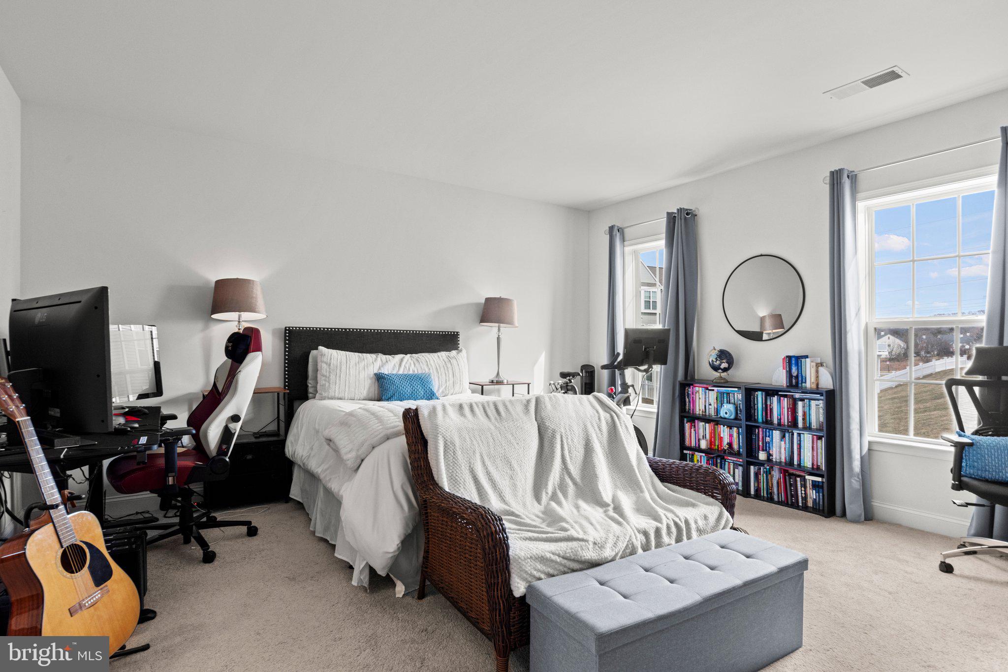 DEER RUN - Residential Lease