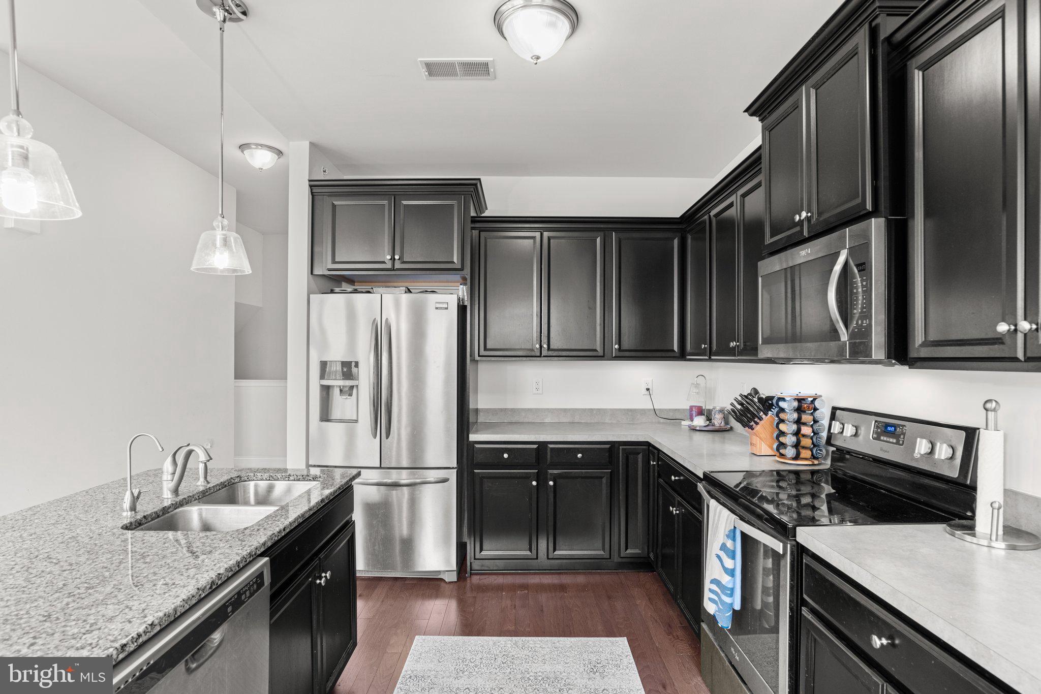 DEER RUN - Residential Lease