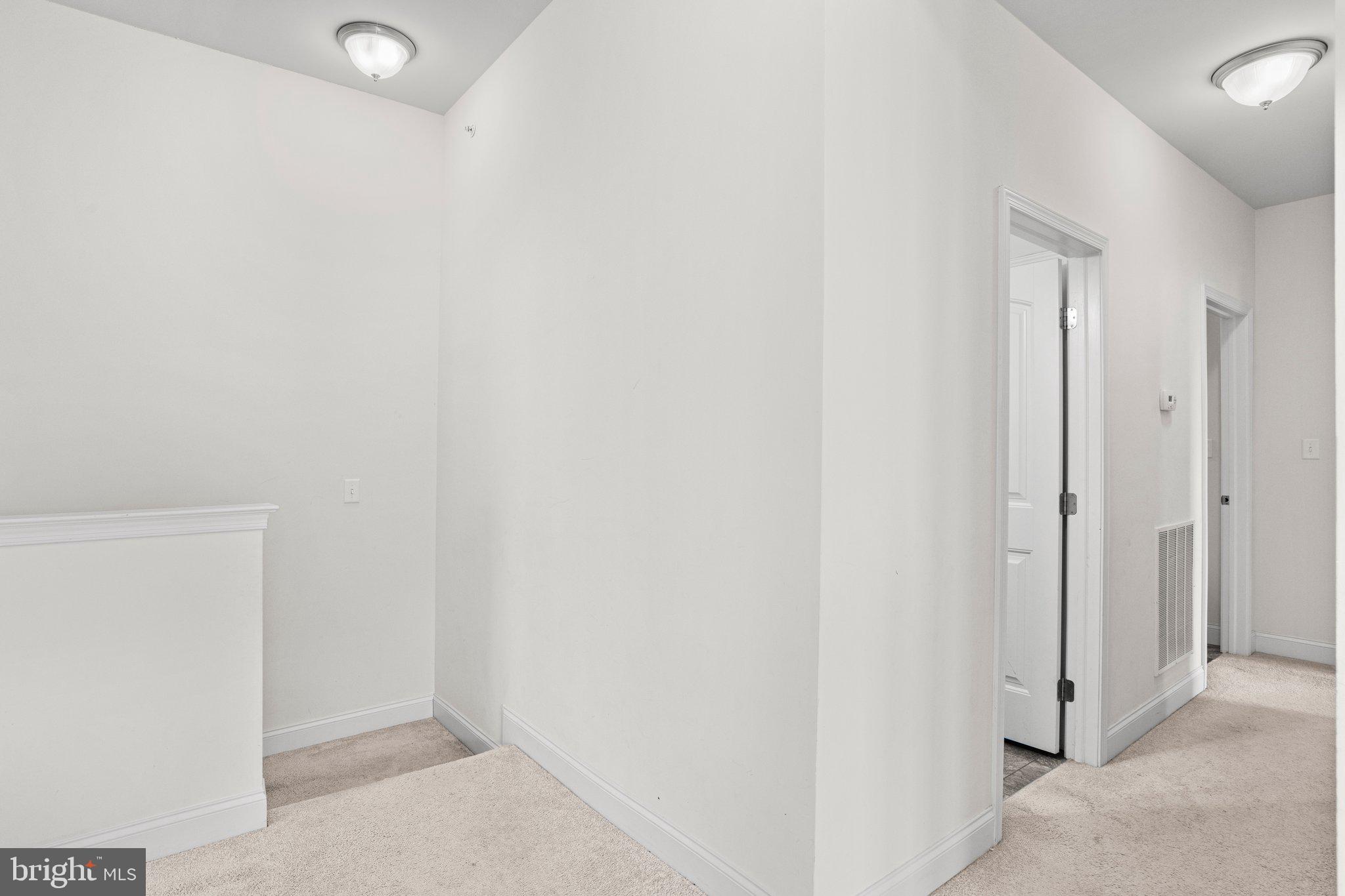 DEER RUN - Residential Lease