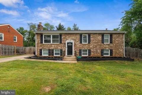 3208 Mulberry Lane, Temple Hills, MD MLS: MDPG2150676