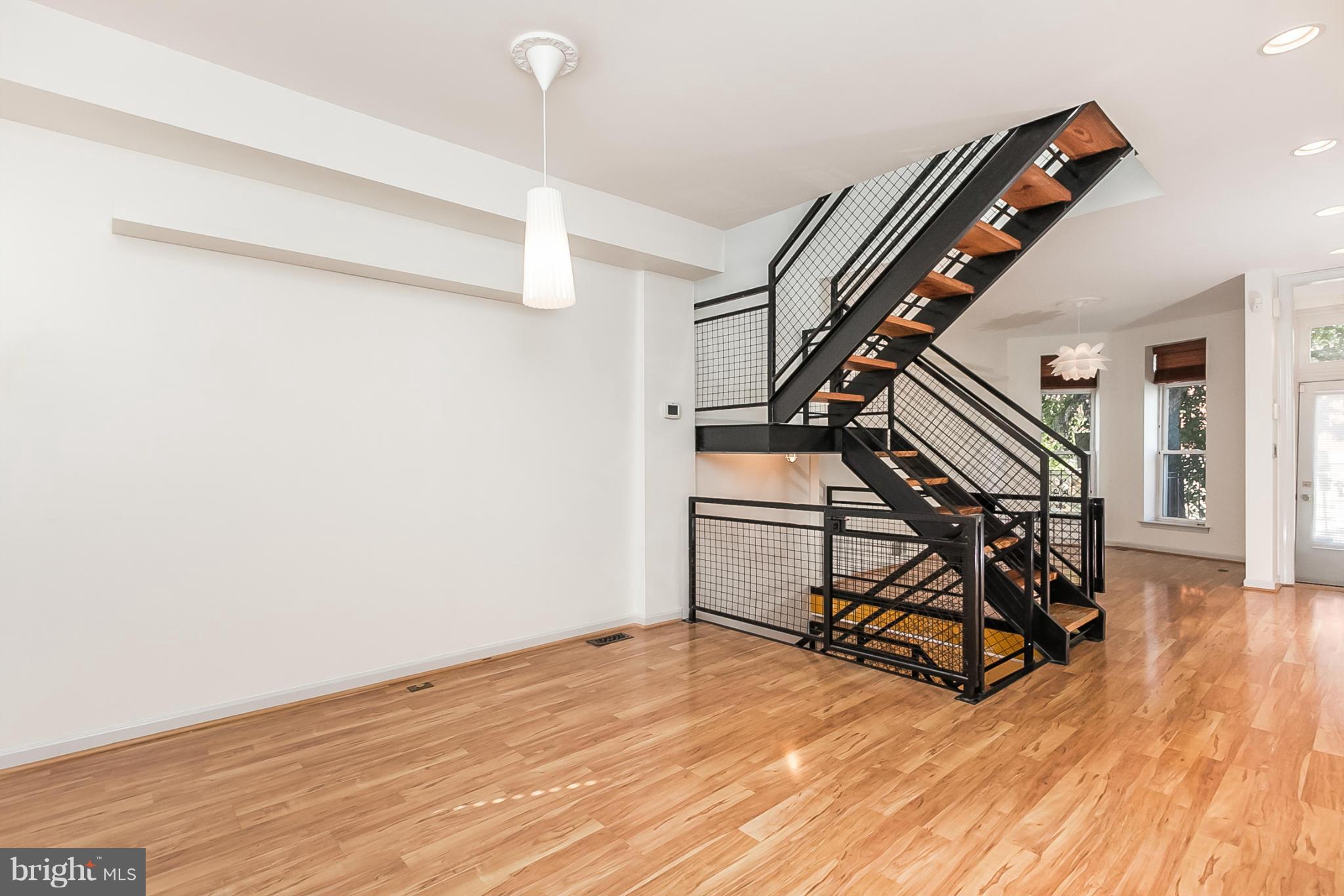 HAMPDEN HISTORIC DISTRICT - Residential