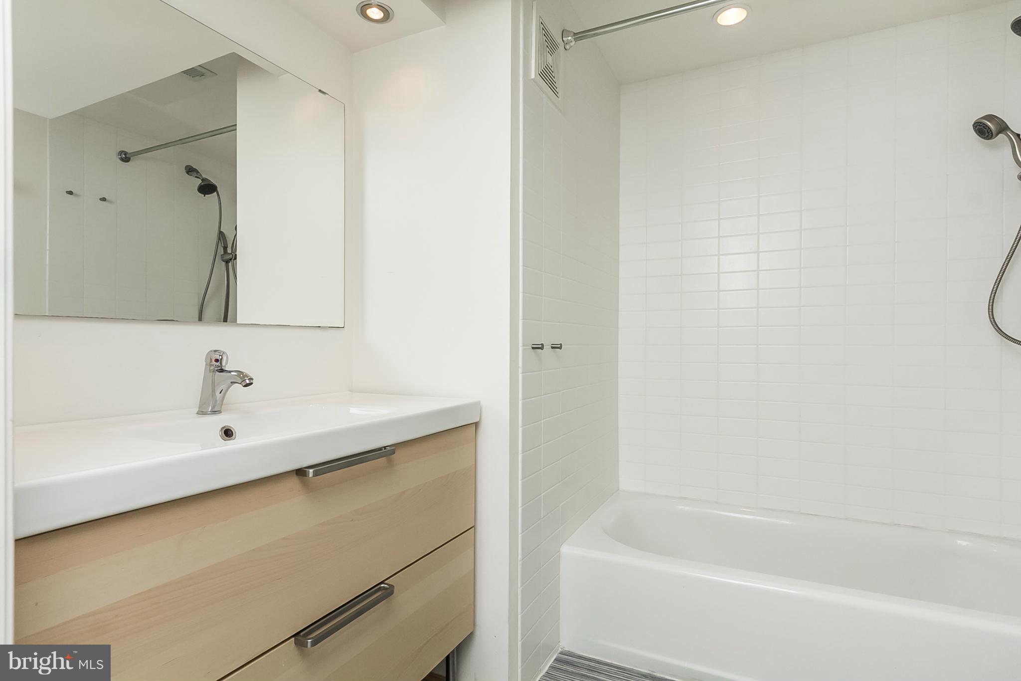 HAMPDEN HISTORIC DISTRICT - Residential