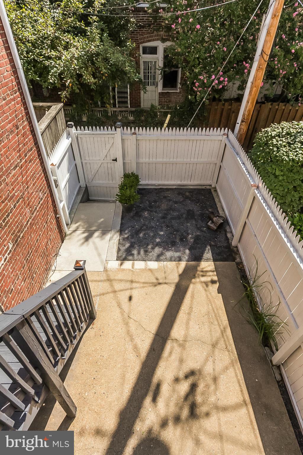 HAMPDEN HISTORIC DISTRICT - Residential