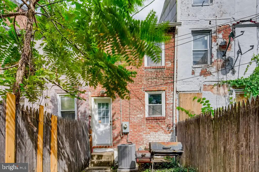 MOUNT CLARE - Residential