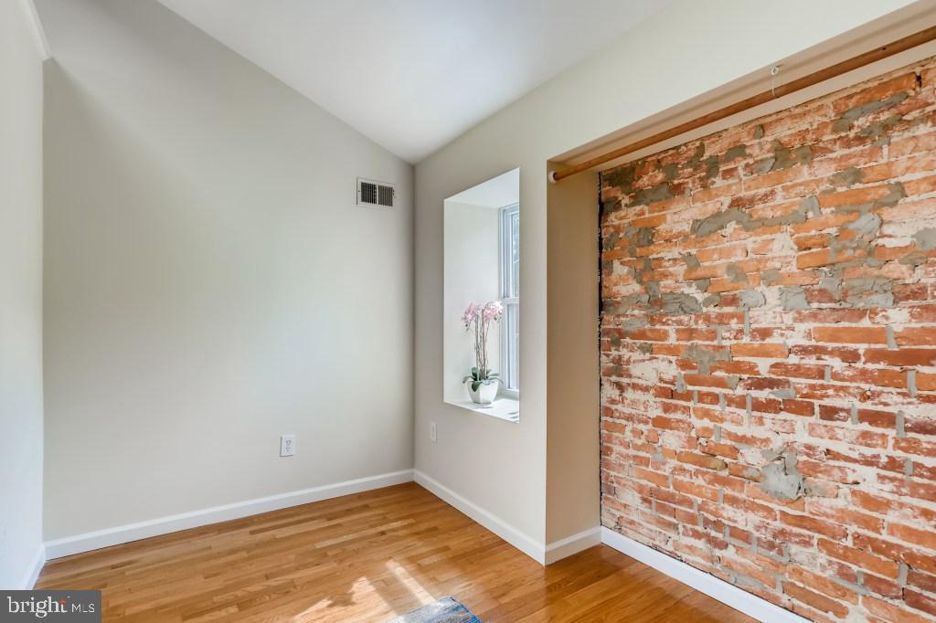 MOUNT CLARE - Residential