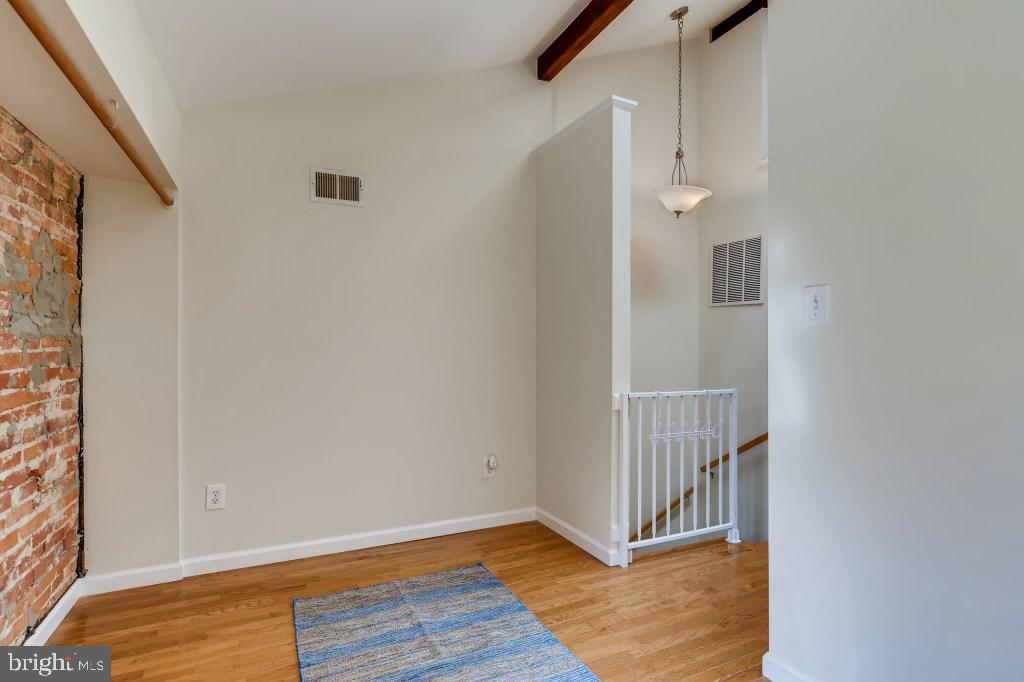 MOUNT CLARE - Residential