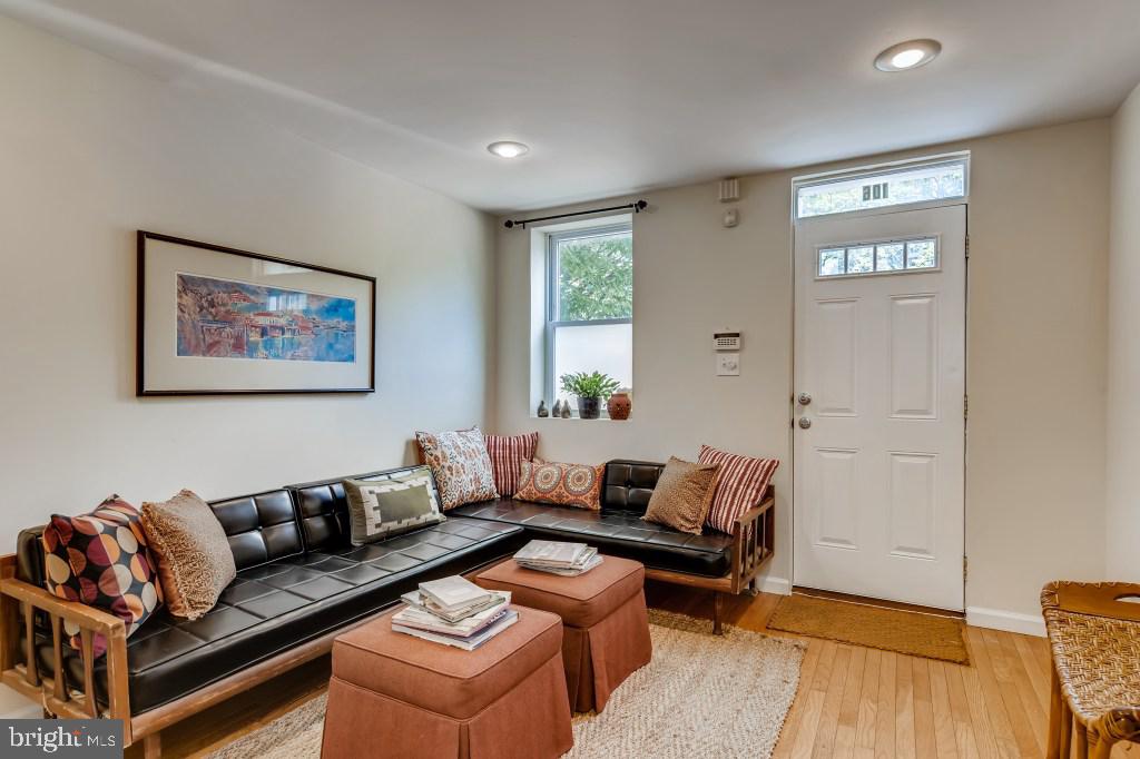 MOUNT CLARE - Residential