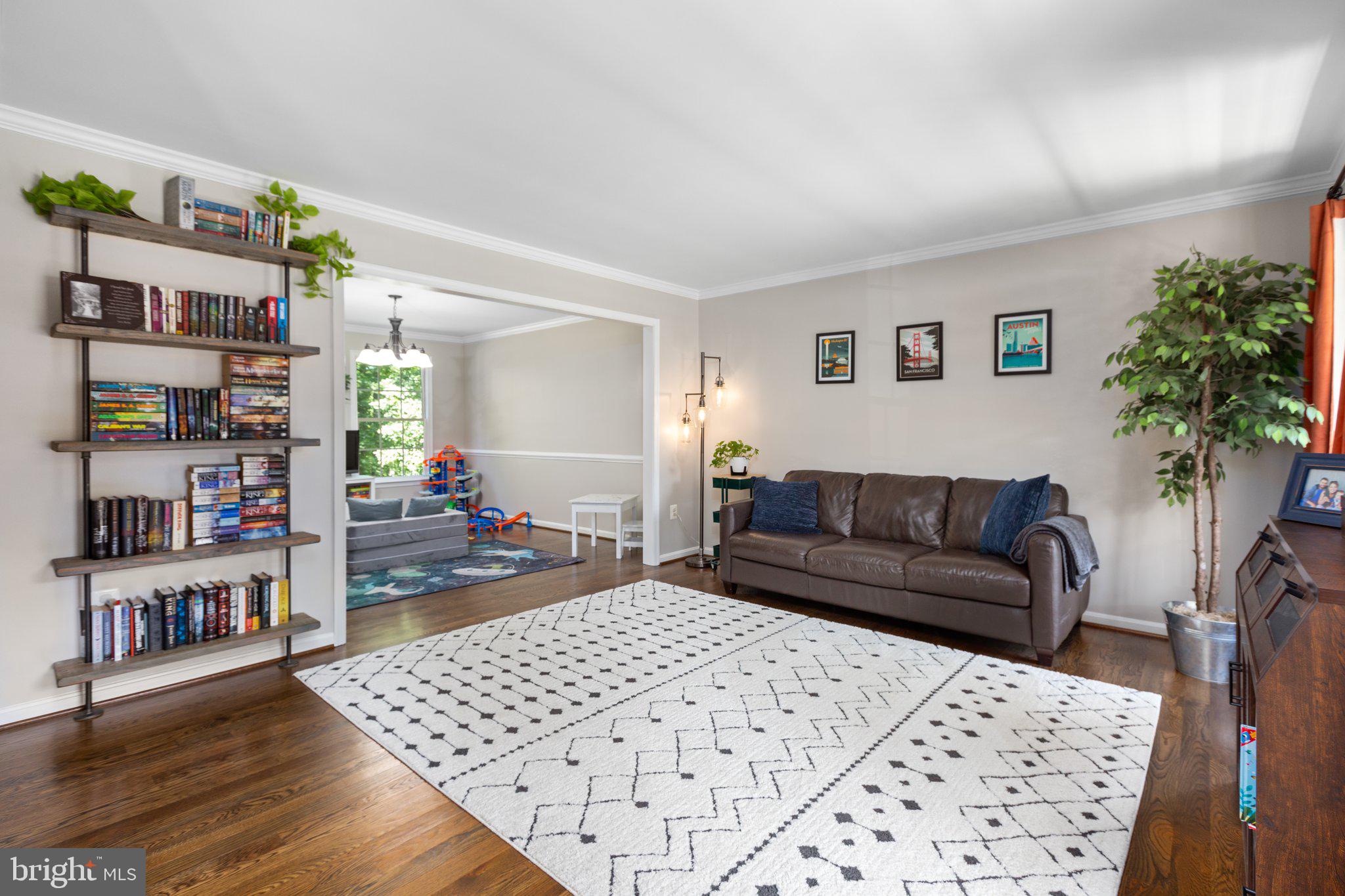 KINGSWOOD - Residential Lease