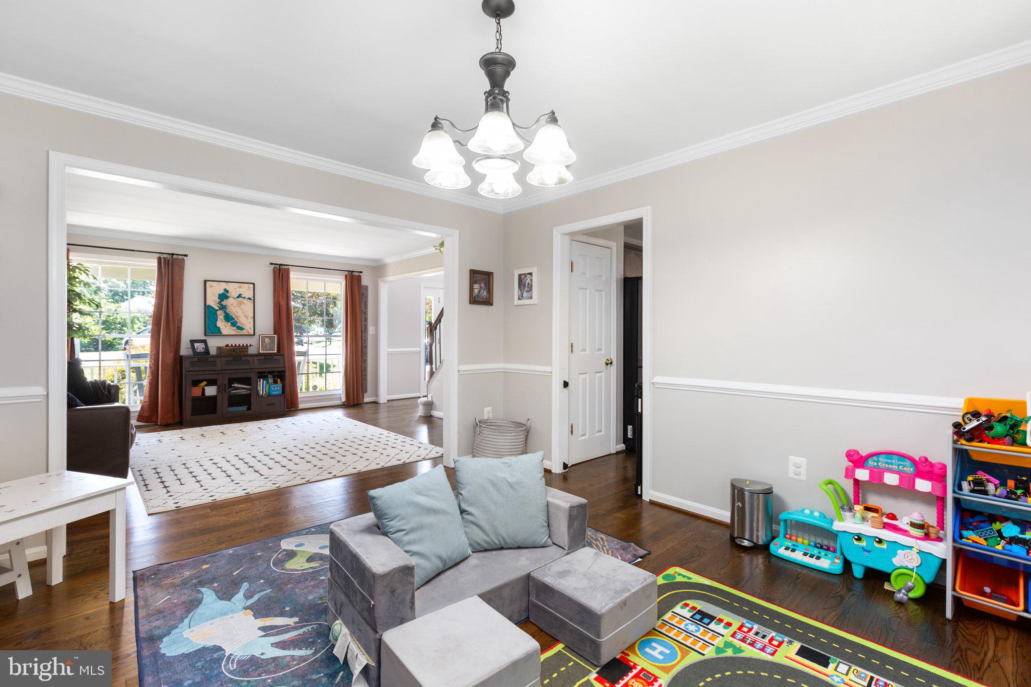 KINGSWOOD - Residential Lease