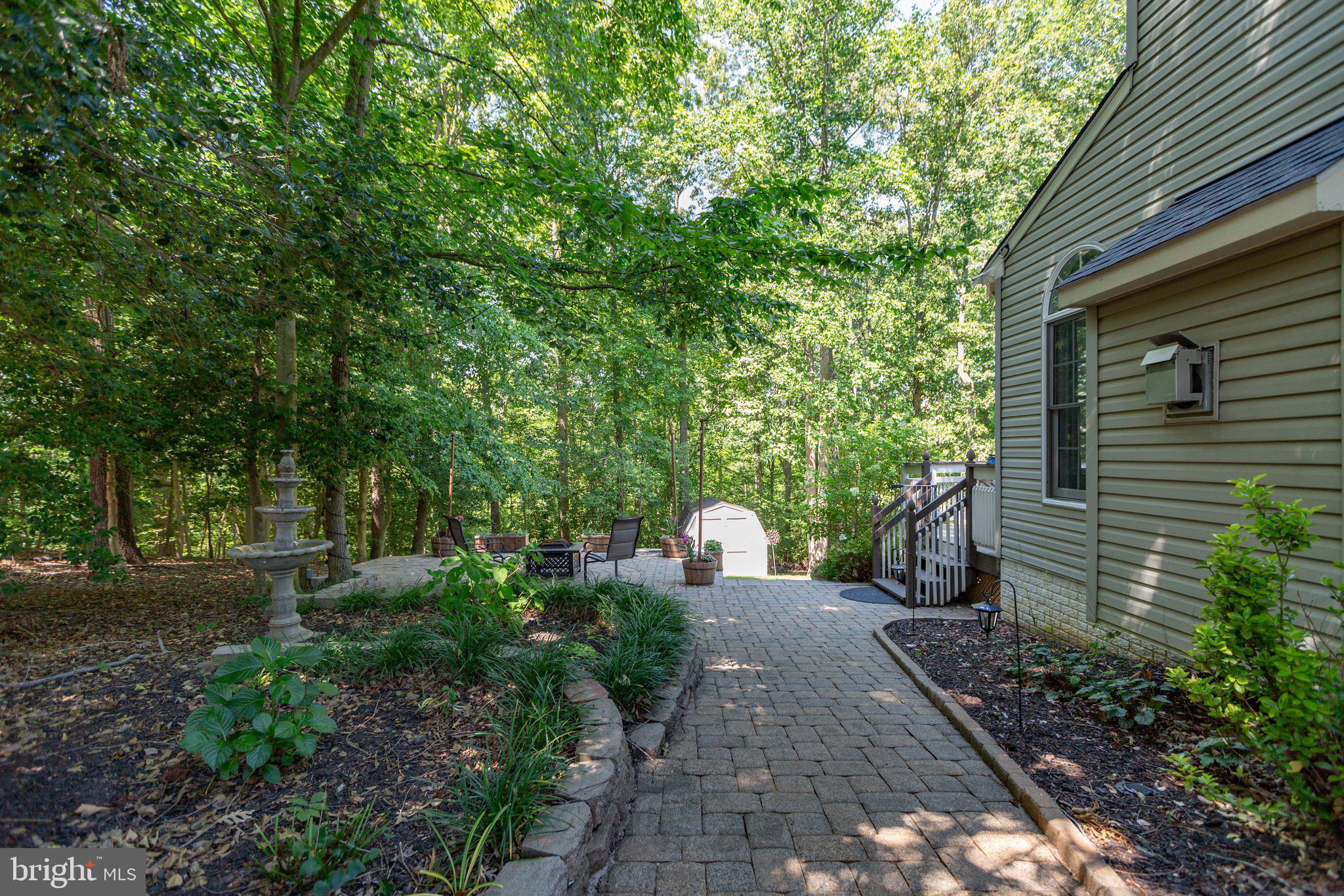 KINGSWOOD - Residential Lease