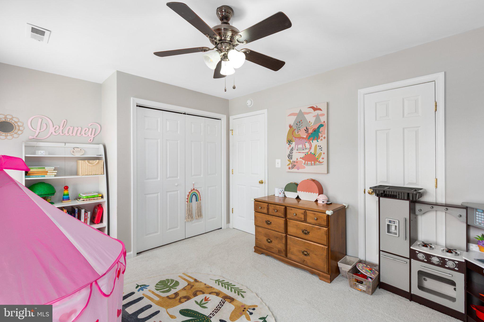 KINGSWOOD - Residential Lease