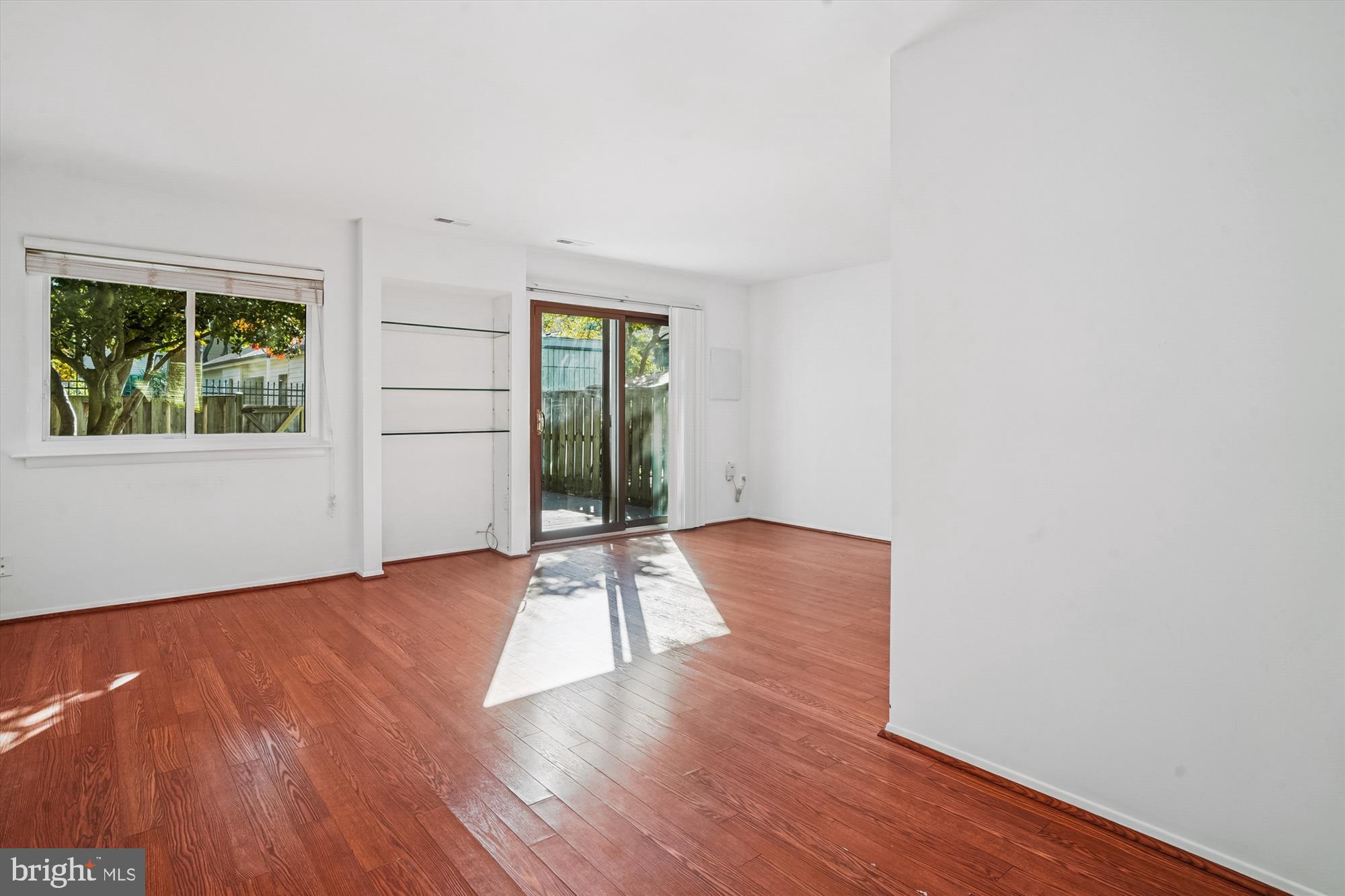 CEDAR RIDGE - Residential